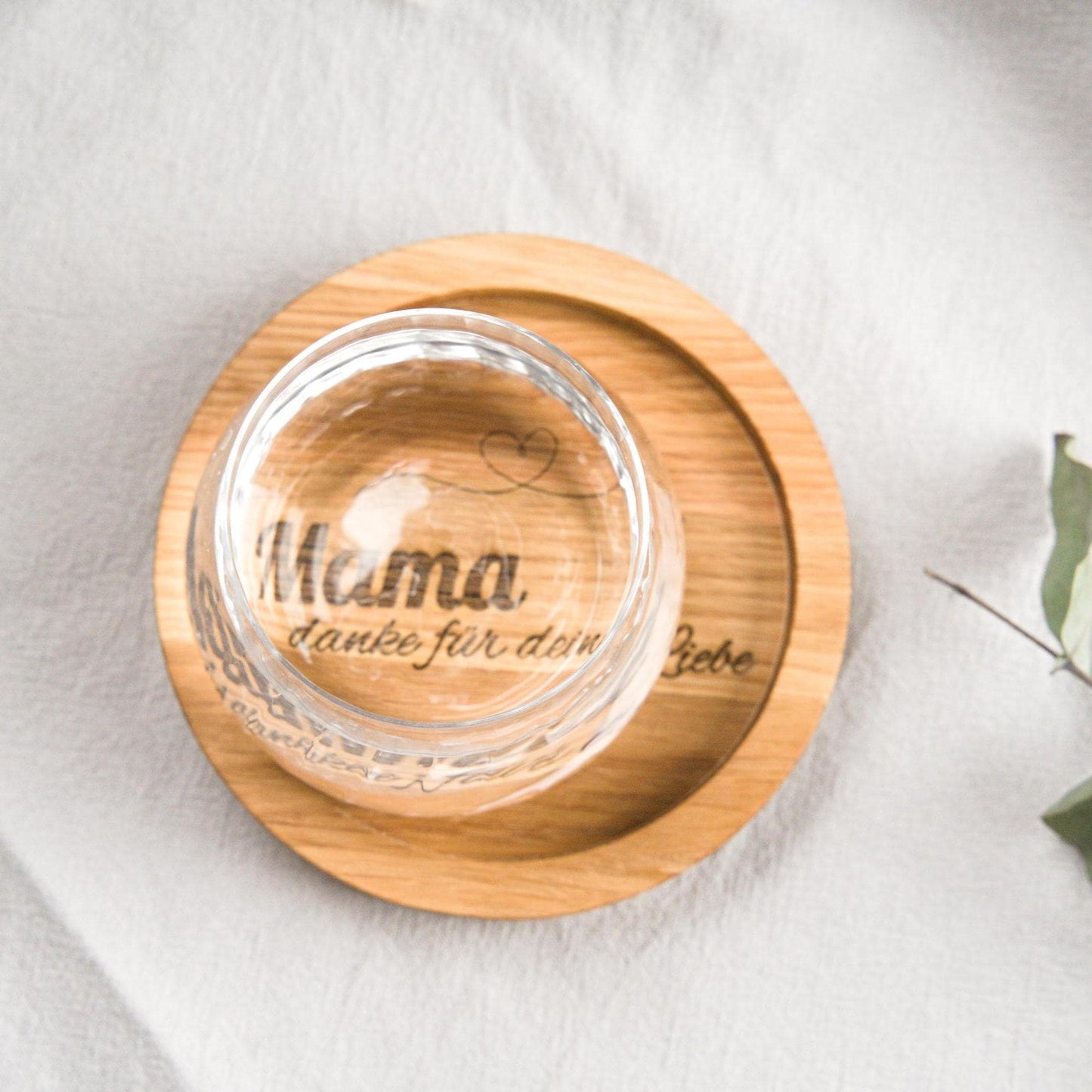 Gravierte Holzschale für Mama – Geschenk Muttertag personalisiert | Handgemachte Eiche Deko | Liebevolles Mutter Geschenk